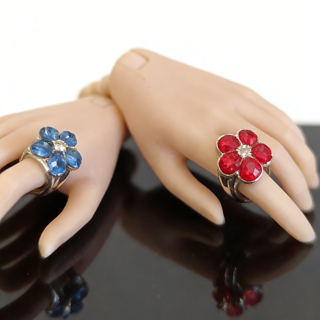1/6 Puppen Schmuck RING für Fashion Royalty Poppy Parker Integrity Toys.fünfblütige Pflaumenblüte