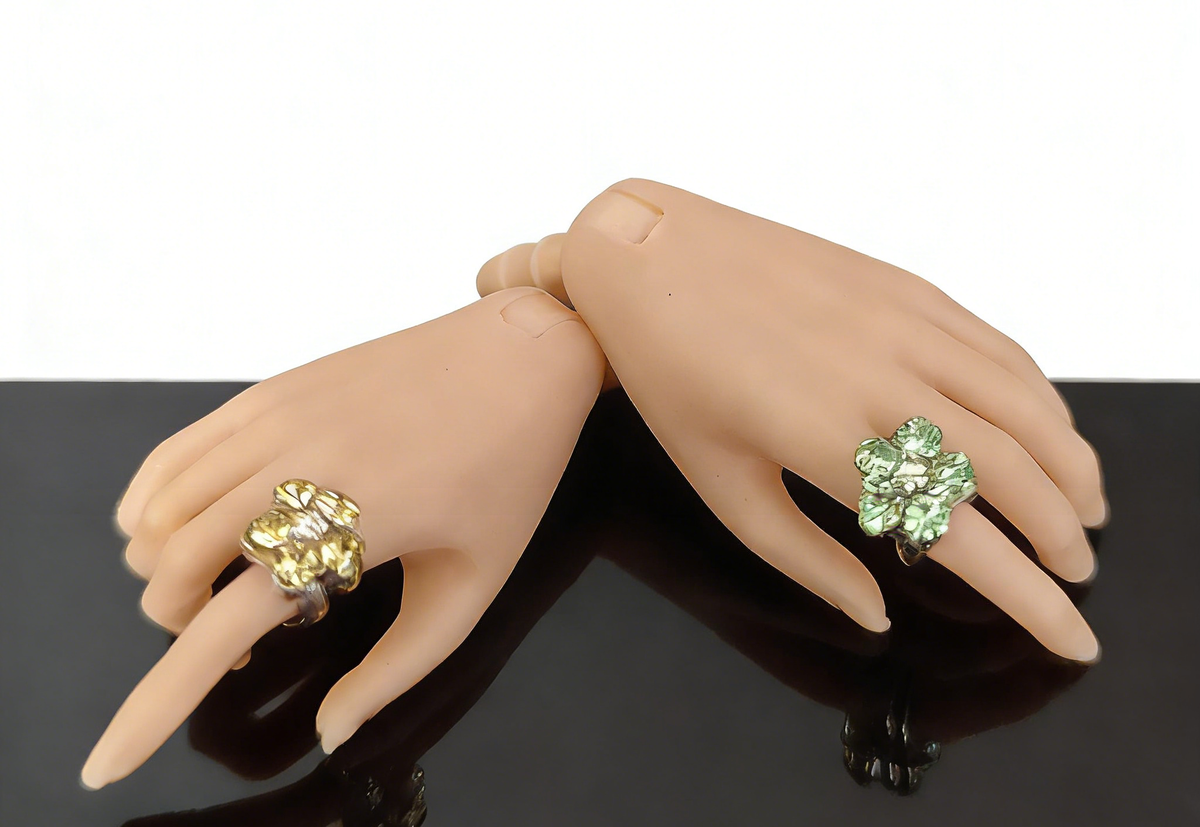 1/6 Puppen Schmuck RING für Fashion Royalty Poppy Parker Integrity Toys.fünfblütige Pflaumenblüte