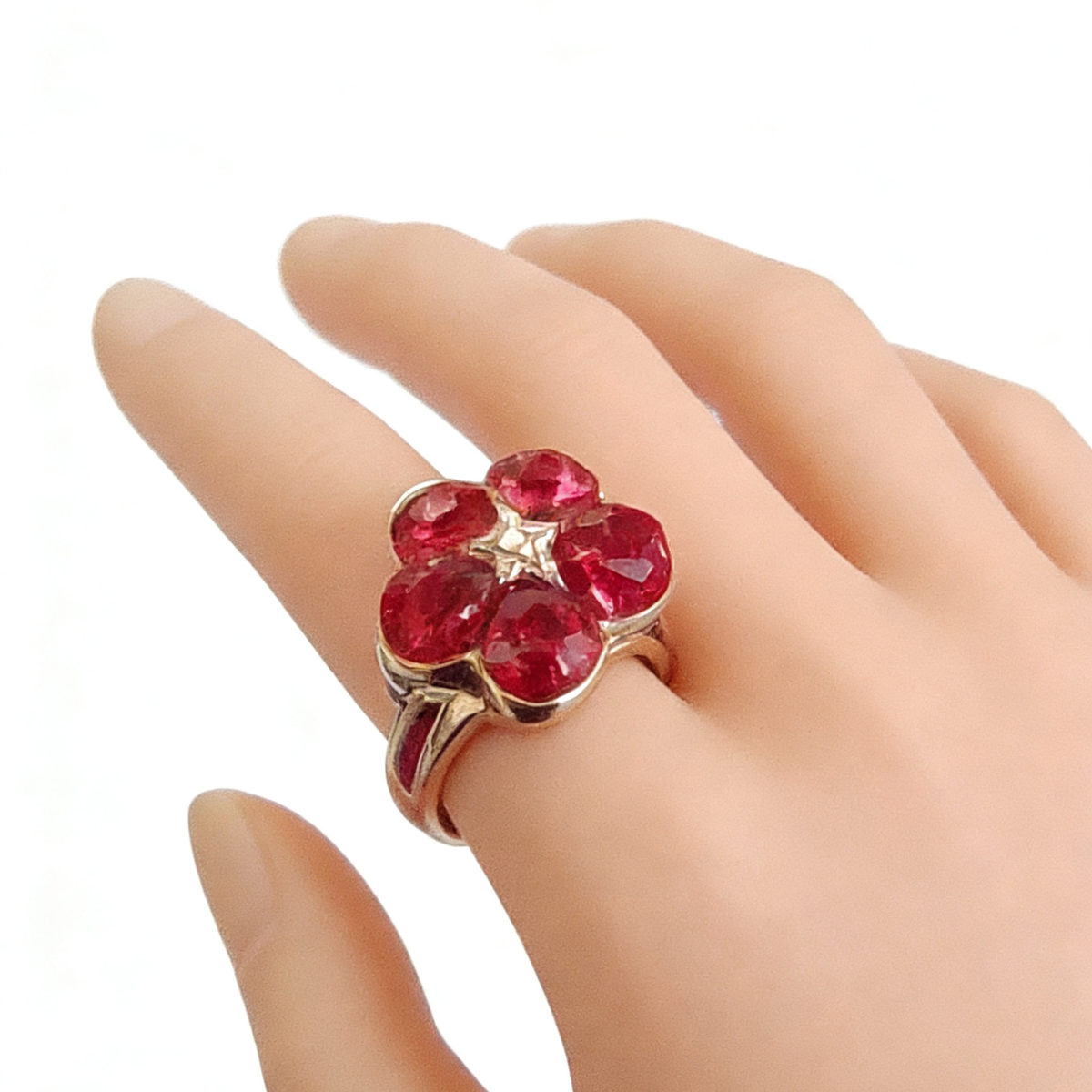 1/6 Puppen Schmuck RING für Fashion Royalty Poppy Parker Integrity Toys.fünfblütige Pflaumenblüte