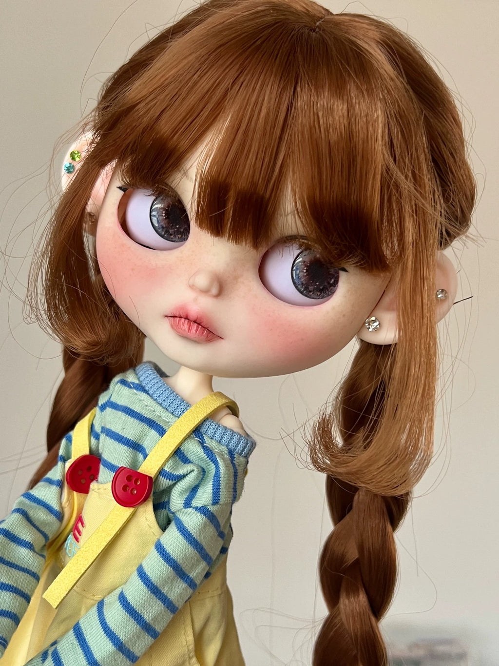 Blythe Doll Handmade-Customized With Outfits + Wig – 1/6 Doll (12in / 30cm) BJD