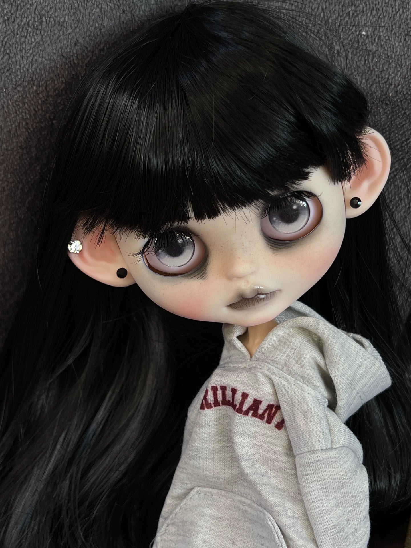 Blythe Doll Handmade-Customized With Outfits + Wig – 1/6 Doll (12in / 30cm) BJD