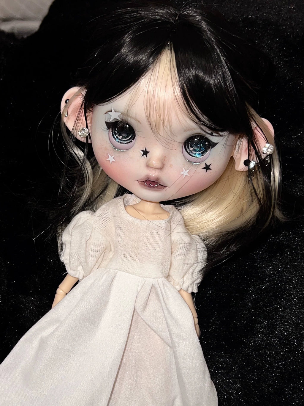 OOAK Hand-Painted Blythe Art Doll