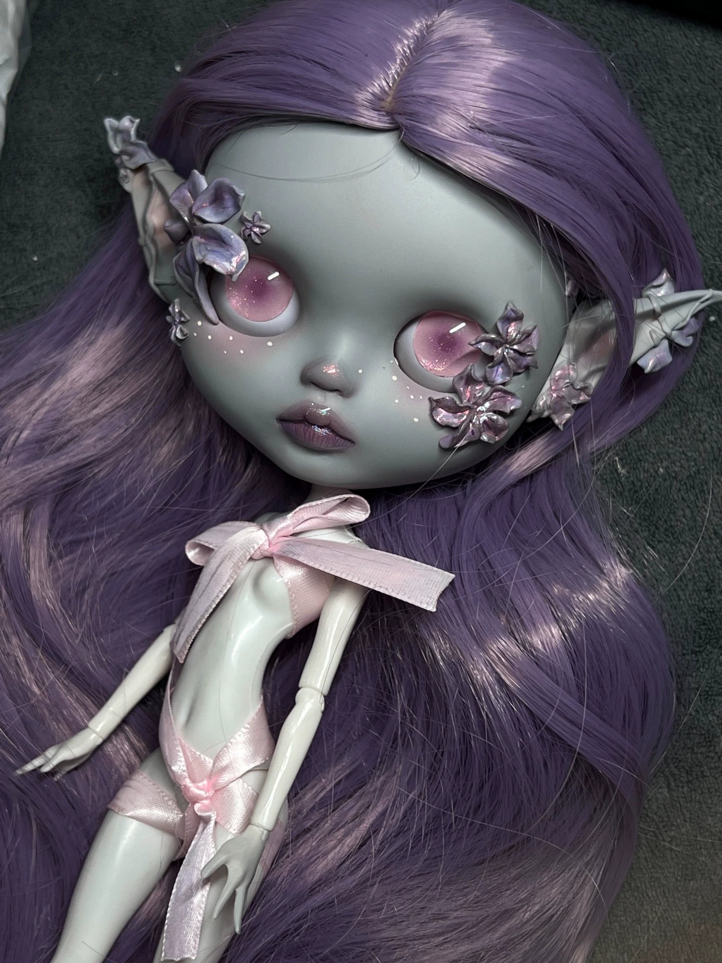 Blythe Doll Handmade-Customized With Outfits + Wig – 1/6 Doll (12in / 30cm) BJD